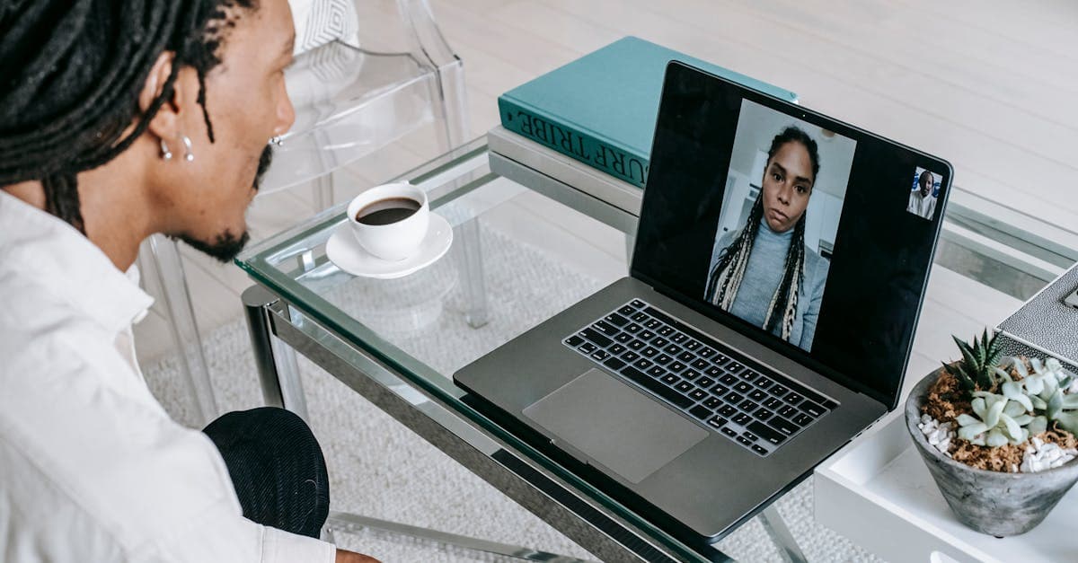 AI chatbot providing an instant answer to a website visitor at night