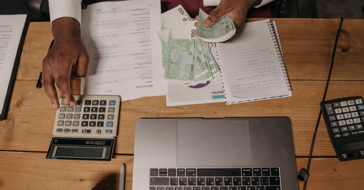 Automated accounts payable workflow on a computer dashboard