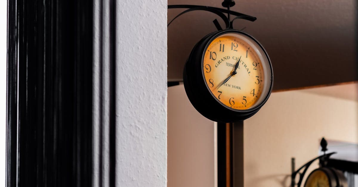 Phone notification showing a timesheet submission reminder