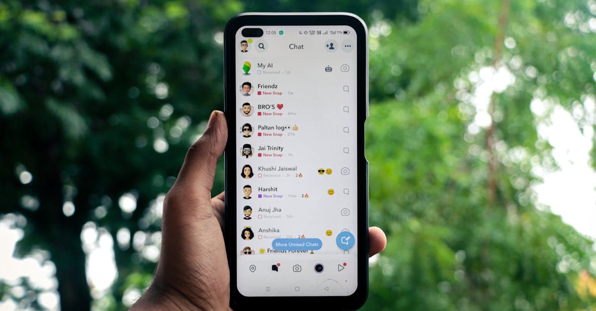 Professional yet friendly live chat conversation between an agent and customer