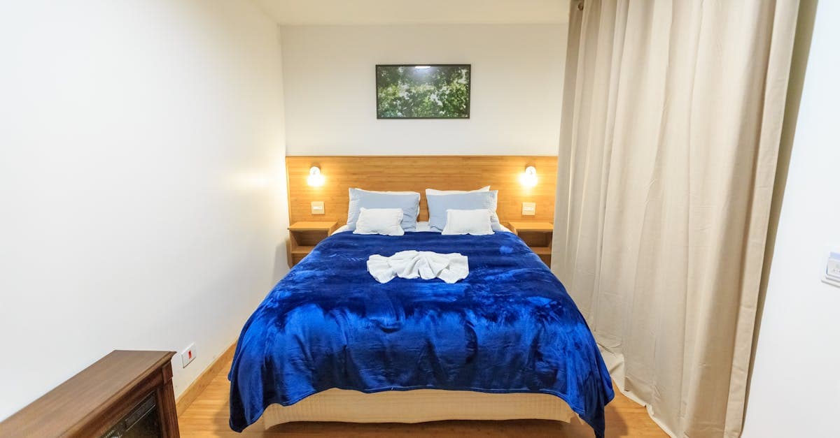 Letting agent presenting a professional inventory report to a landlord client