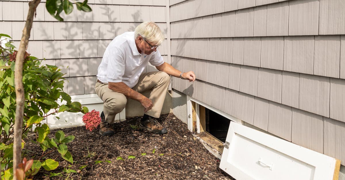 Property inventory software accessible on multiple devices through the cloud