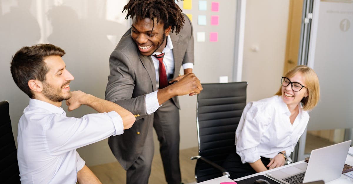 Payroll software submitting RTI data to HMRC